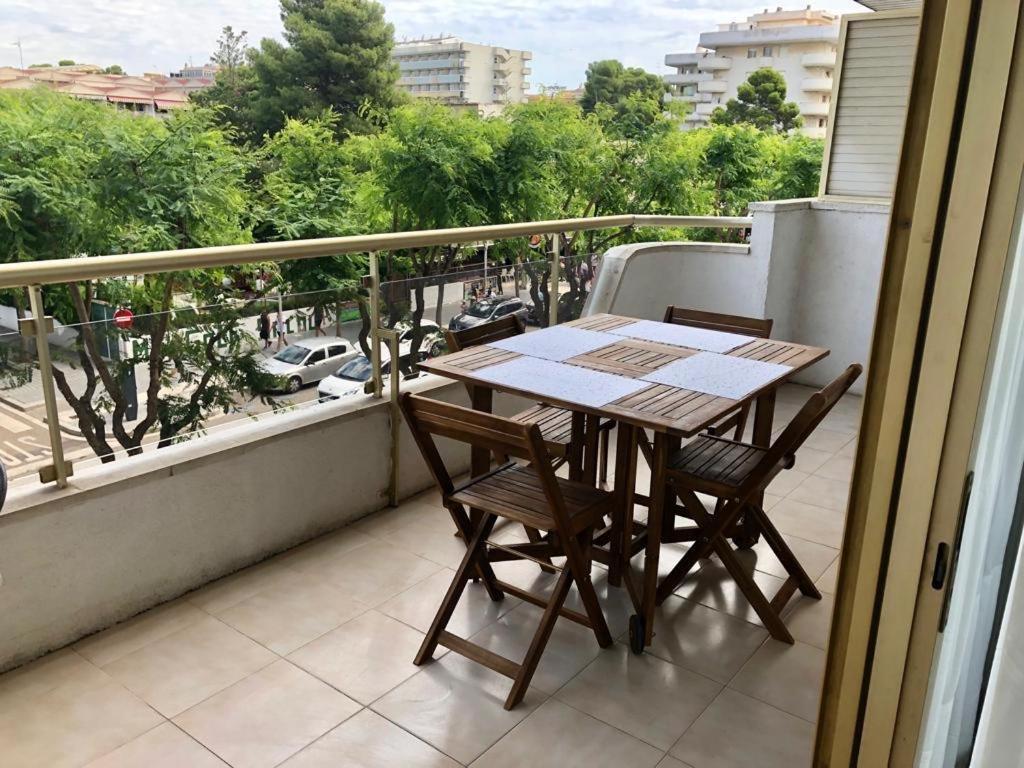 Apartamento Centrico Con Piscina Salou Kültér fotó